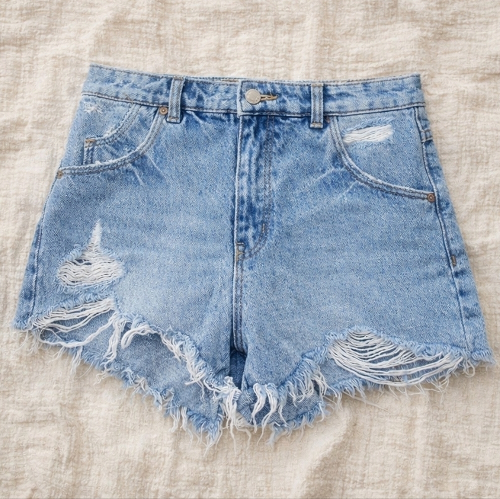 Rolla’s REVOLVE Dusters High Rise Distressed Jean Shorts – Size 26